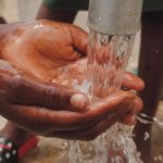 ¿Qué se hace en una planta de tratamiento de agua potable?